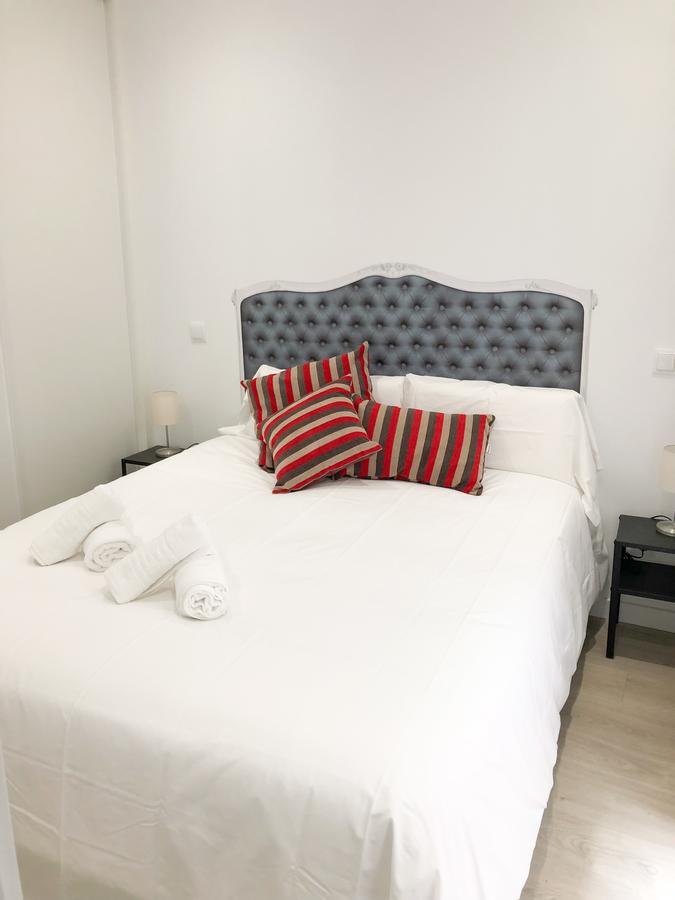 Modern With Ideal Location Next To Atocha Station Madrid Extérieur photo
