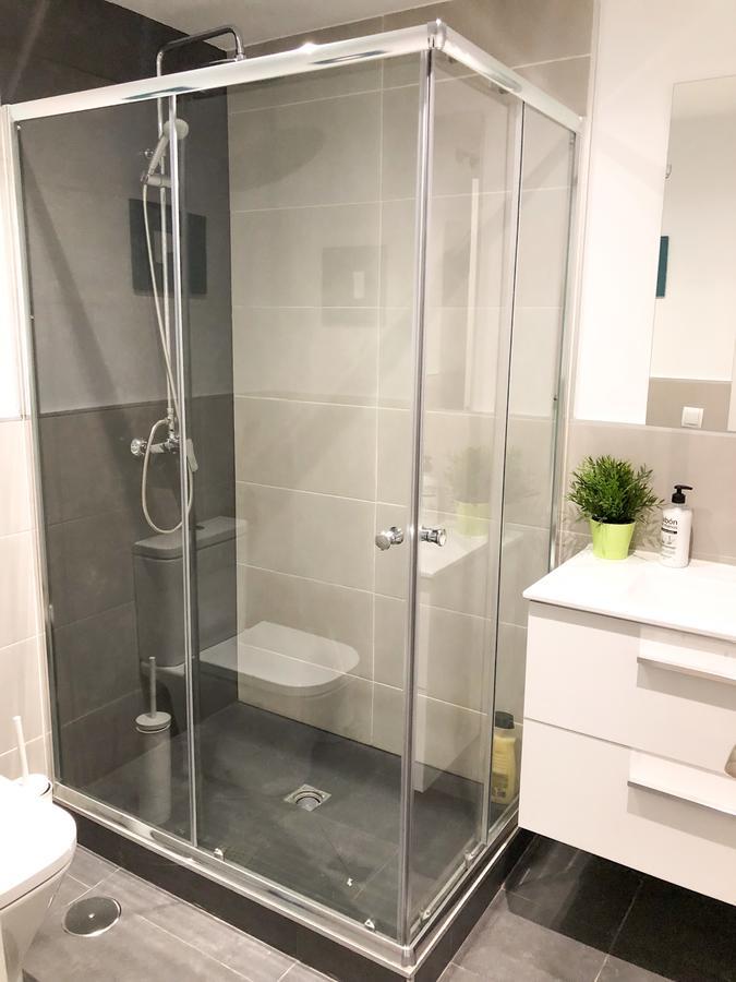Modern With Ideal Location Next To Atocha Station Madrid Extérieur photo