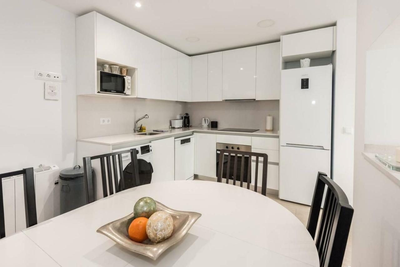 Modern With Ideal Location Next To Atocha Station Madrid Extérieur photo