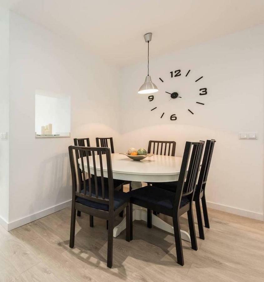 Modern With Ideal Location Next To Atocha Station Madrid Extérieur photo