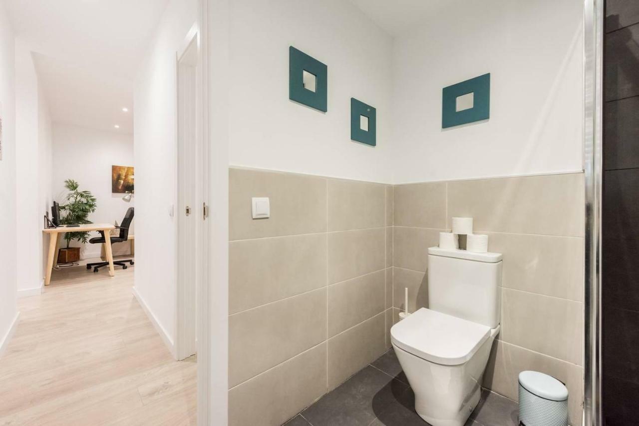 Modern With Ideal Location Next To Atocha Station Madrid Extérieur photo