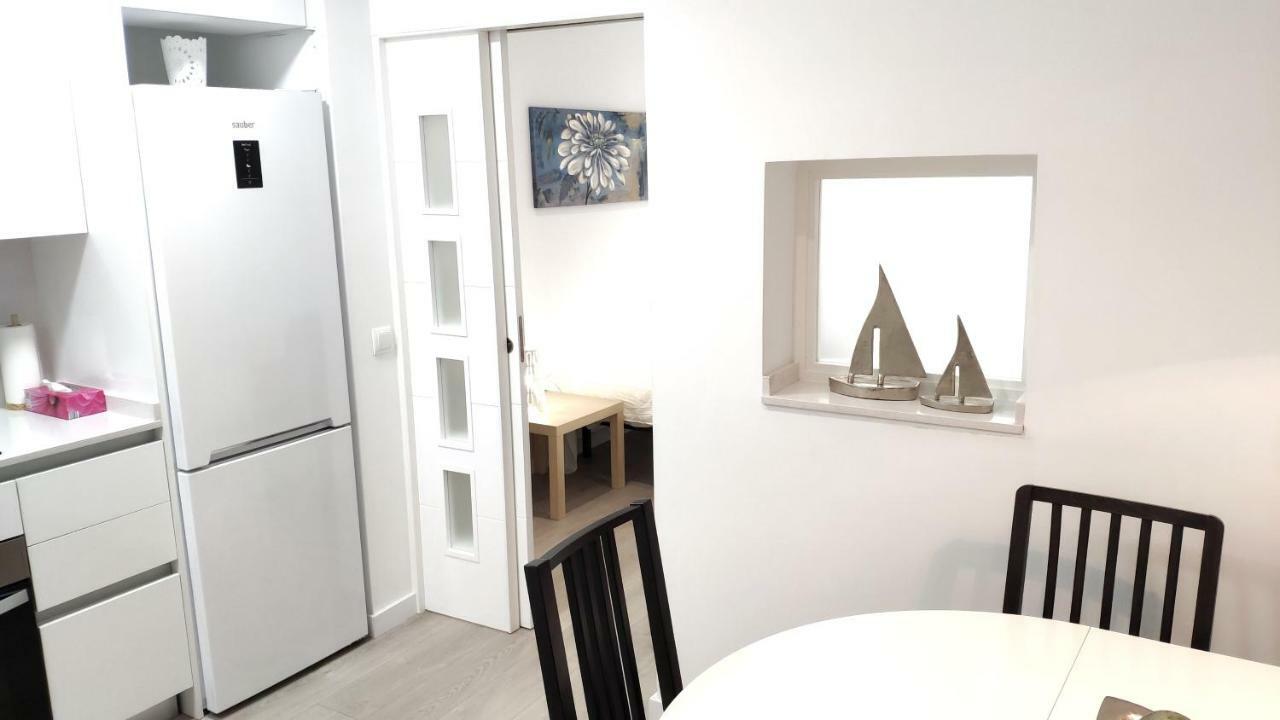 Modern With Ideal Location Next To Atocha Station Madrid Extérieur photo