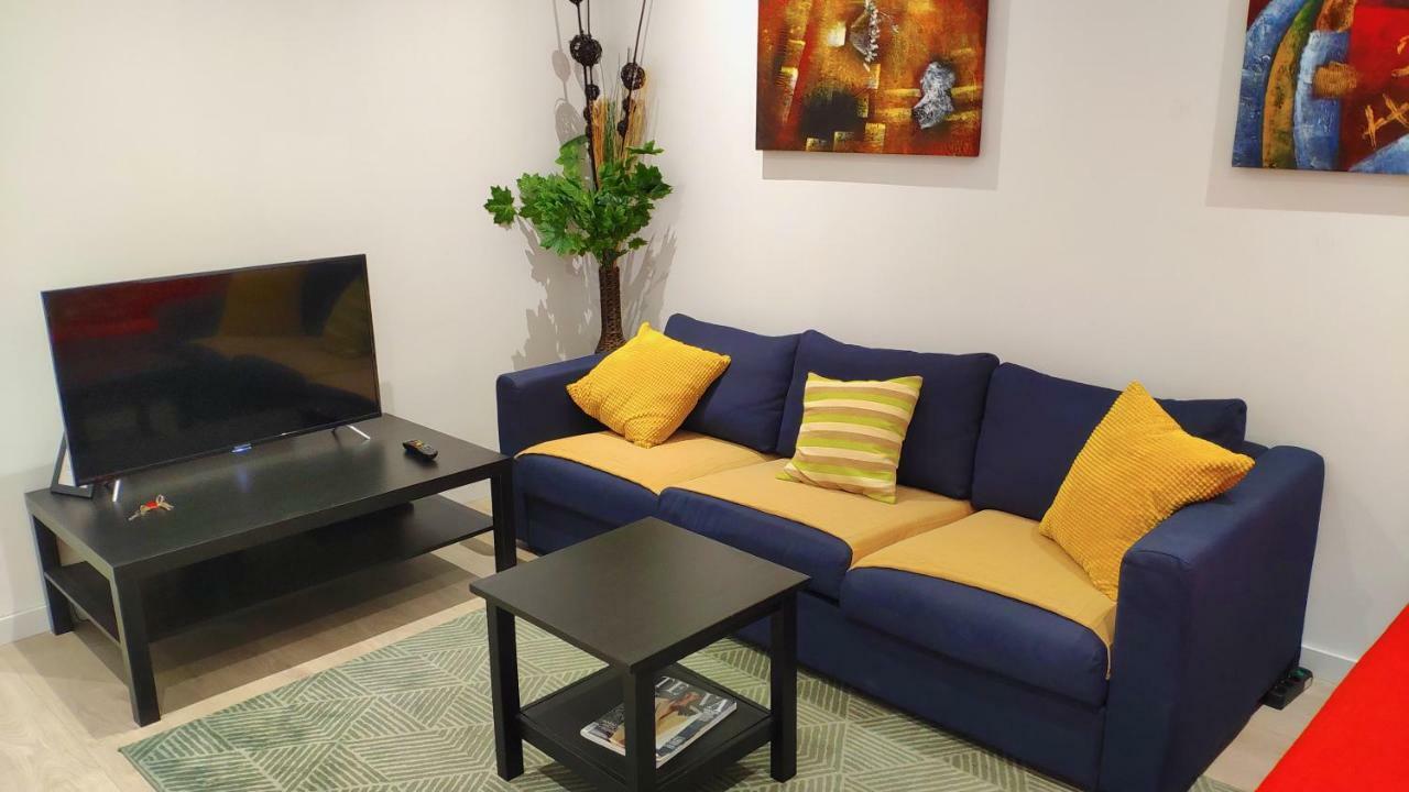Modern With Ideal Location Next To Atocha Station Madrid Extérieur photo